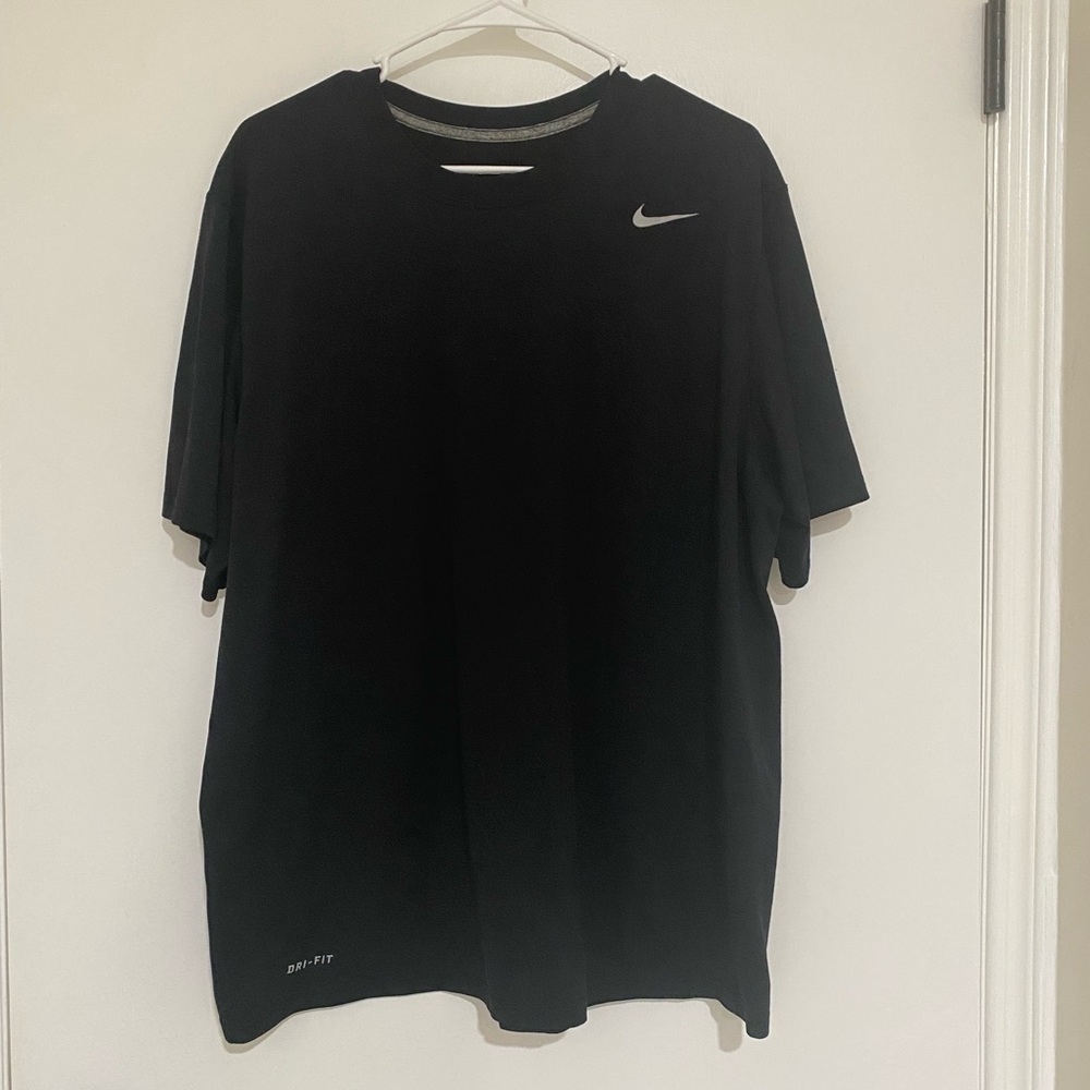 🔥🔥🔥 Men’s Nike Dri-Fit T-Shirt !!!
